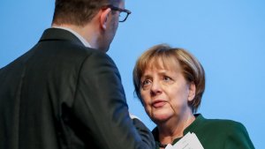 Germany's Divided Conservatives: Merkel Critics Deal a Blow to Chancellor