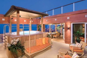 Norwegian Jewel - three-bedroom Garden Villa Patio with private hottub.