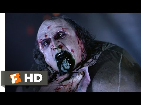 Batman Returns (10/10) Movie CLIP - The Penguin Dies (1992) HD