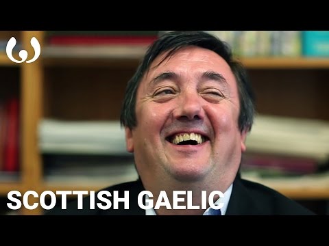 WIKITONGUES: Iain speaking Scottish Gaelic