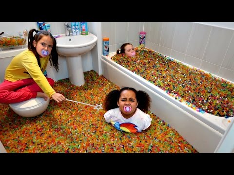 Bad Baby Tiana Magic Powers - Messy Orbeez Bath Party Spa - Daddy Freaks Out