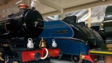 Model of London and North Eastern Railway 4-6-2 A4 class locomotive