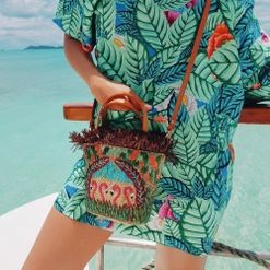 Souvenir dressing: 10 labels to buy this summer holiday