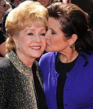 Debbie Reynolds and Carrie Fisher in 2011. 