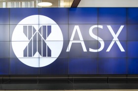 The benchmark ASX200 rose 1.1 per cent on Friday and 0.5 per cent for the week to 4916. 