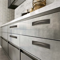 Contemporary Kitchen | Timeline - Kitchen Cabinetry