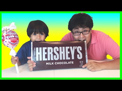 GIANT HERSHEY CHOCOLATE BAR with GIANT LOLLIPOP Eggs Surprise Toys Disney Cars Minions Shopkins