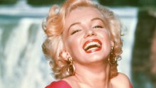 Monroe never performed in a formal theatre production, despite much encouragement.