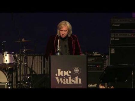 See video and pictures of Ringo Starr&#039;s speech to honor Joe Walsh at Seattle&#039;s Museum of Popular Culture