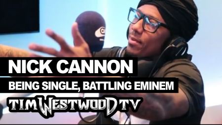 Nick Cannon challenges Eminem to a $100k rap battle