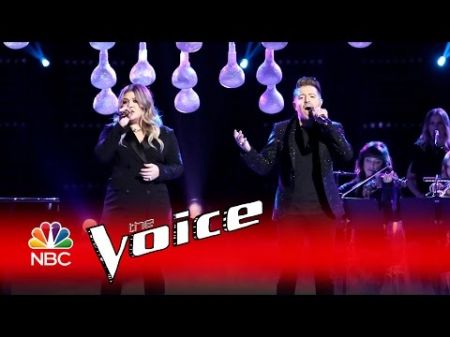 Kelly Clarkson performs &#039;It&#039;s Quiet Uptown&#039; with Billy Gilman live on &#039;The Voice&#039;