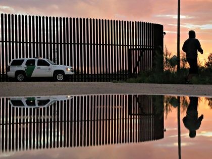 Trump’s Policy Was Always to Get Mexico to Reimburse Us for the Border Wall