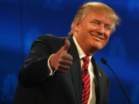 Presidential candidate Donald Trump gives a thumbs up during the CNBC Republican Presidential Debate at University of Colorados Coors Events Center October 28, 2015 in Boulder, Colorado.