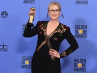 Former NFL Champion Crushes Meryl Streep After Shot at Football, MMA