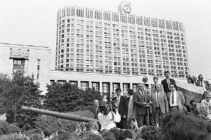 Boris_Yeltsin_19_August_1991-1.jpg