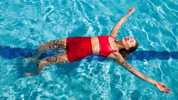 The inventor of the tankini, Anne Cole, died this week but her invention has helped many women overcome their anxiety ...