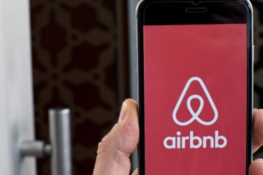 Apartment owner powerless after discovering tenant was illegally renting home on Airbnb