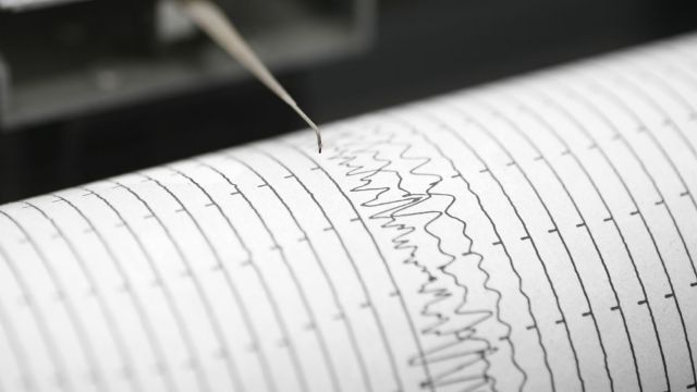 The tremor that struck near the Islands had a magnitude of 7.7