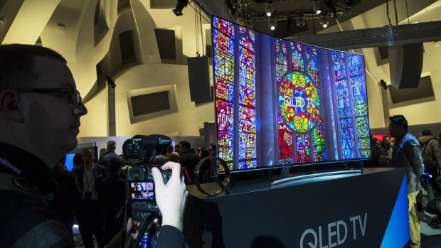 Samsung abandons the SUHD branding at CEES 2017, calling its new quantum dot LED range "QLED TV".