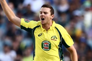 MELBOURNE, AUSTRALIA - JANUARY 15: Josh Hazlewood of Australia appeals during game two of the One Day International ...