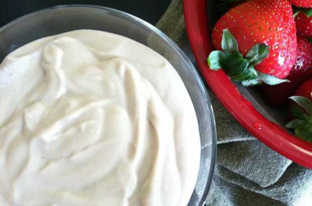 super-easy-whipped-cashew-cream