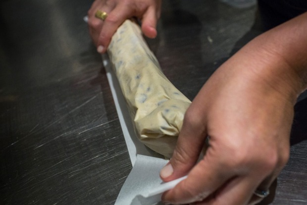 Make two logs of about 8cm diameter, leaving some paper at ends for wrapping. Wrap again in  cling wrap to secure, then ...