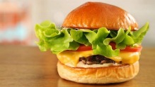 Classic cheeseburger from Betty's Burgers.