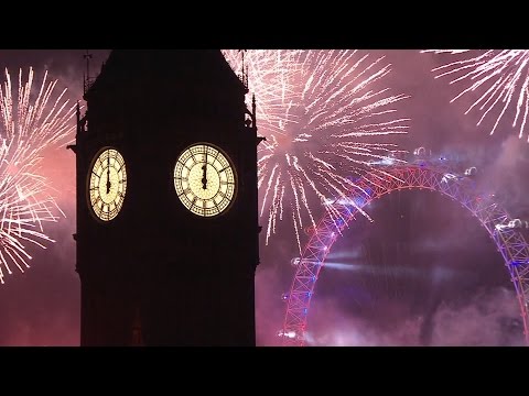 London Fireworks 2016 /2017 - New Year's Eve Fireworks - BBC One