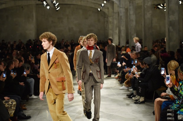 Prada pursued a brown palette, with lots of corduroy and a 1970s feel.