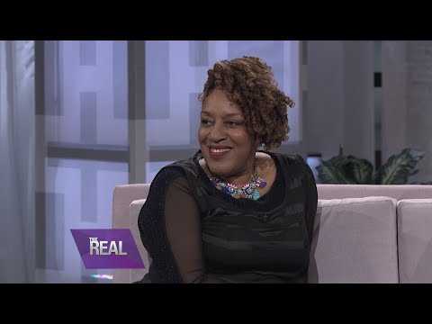 CCH Pounder on the Perks of Having an Unisex Name