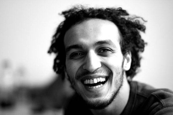 Mahmoud Abou Zaid, AKA Shawkan, has been imprisoned for more than 900 days whilst covering the clearance of Cairo's "Raba'a el Adaweya" camp in support to ousted president Mohamed Morsi. Photo credits: @Ciluna27. Source: https://twitter.com/CiLuna27/status/718807611131490304