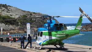 Emergency crews were called out to Tathra after a group of fishermen were swept off the rocks.