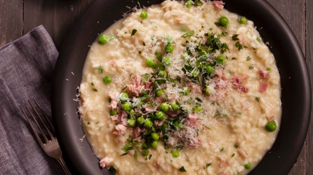 RISOTTO. Jill Dupleix TEN RECIPES YOU SHOULD MASTER feature for Epicure and Good Living. Photographed by Marina ...