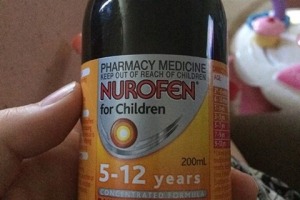 Mum, Alicia Holder, has taken to Facebook to warn parents about her batch of Children's Nurofen. 