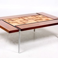 Scandinavian Coffee Table with Tiles - Couchtische