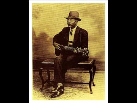 What's That Smells Like Fish - BLIND BOY FULLER (1938) Ragtime Blues Guitar Legend