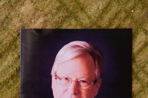 The past hovered like a spectre over Michael Chamberlain's memorial. 