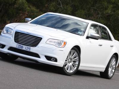 2012 Chrysler 300 Luxury Diesel Review