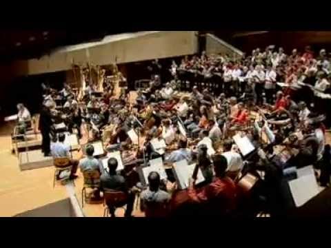 Brahms: Ein Deutsches Requiem - Simon Rattle, Berliner Phil