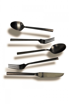 Ferrum Cutlery Set