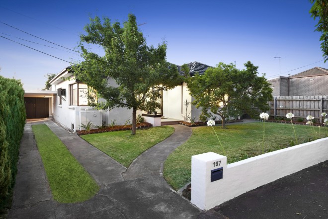 Picture of 197 Huntingdale Road, Oakleigh