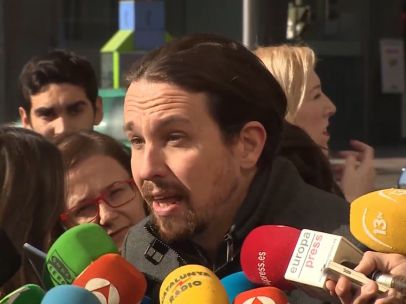 Pablo Iglesias responde a la prensa