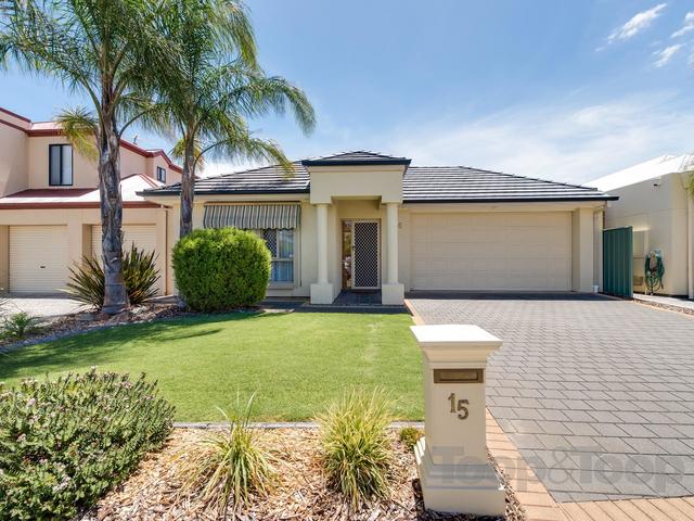 15 Brimpton Avenue, Mawson Lakes, SA 5095