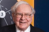 Warren Buffett attends the world premiere screening of HBO's new documentary <i>Becoming Warren Buffett</i> last week in ...