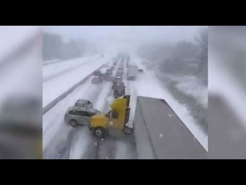 Caught on Cam: Moment of huge pileup on Ontario's Hwy. 401