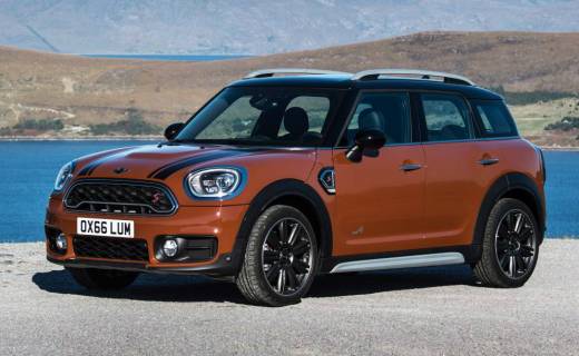 2017 MINI Countryman - All-New, Longer, Roomier, And A Picnic Seat