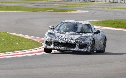 Lotus Evora 400 Demolishes Old Model’s Hethel Lap Record