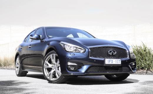 2016 Infiniti Q70 REVIEW | GT, S Premium and GT Premium, Prices, Features And Specifications