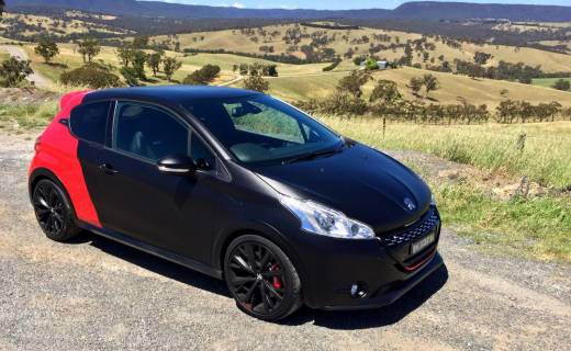 2016 Peugeot 208 GTi 30th Anniversary REVIEW | Deliciously Fast, Deliciously Bad…