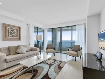 Esplanade SOUL - Surfers Paradise - Ridiculous PRICES, RIDICULOUS LUXURY